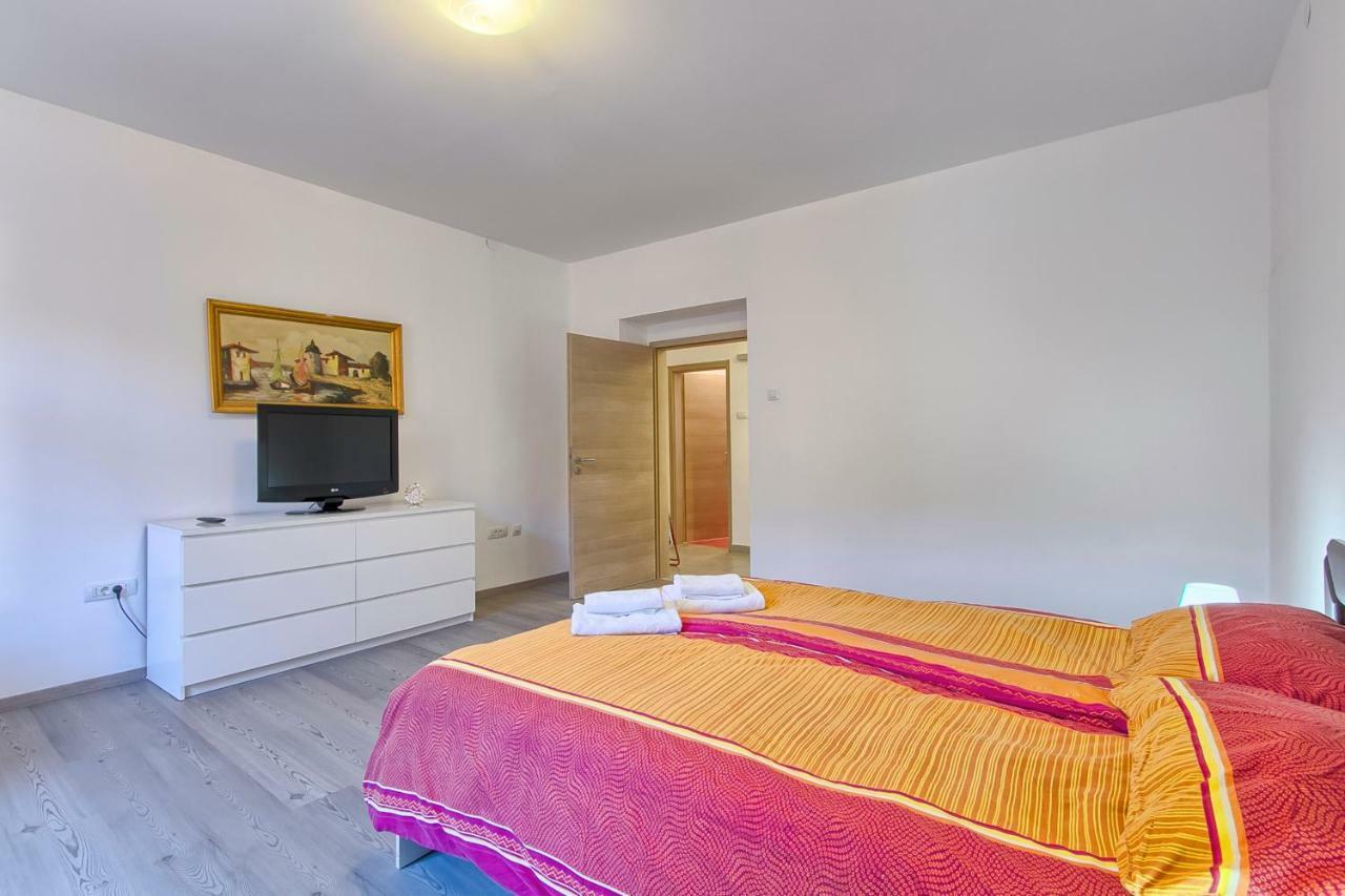Apartment Spagnolo City Pula Exterior foto